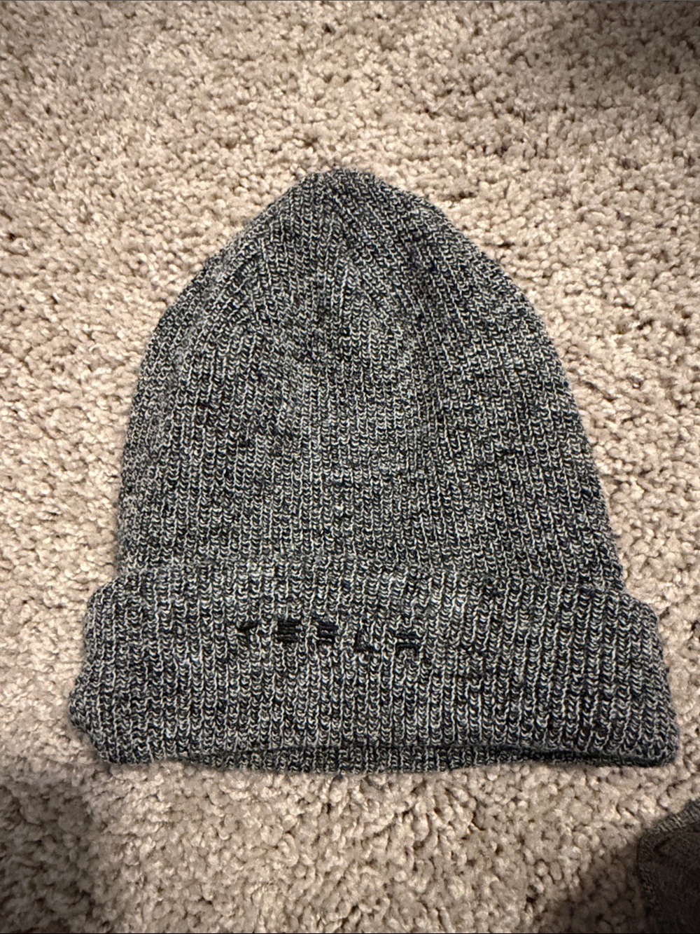 Men's Gray Knit Beanie - Tesla